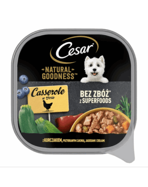 CESAR Natural Goodness tavita hrana caini 100 g cu pui garnisit cu dovlecel, fructe de padure si plante aromatice in sos